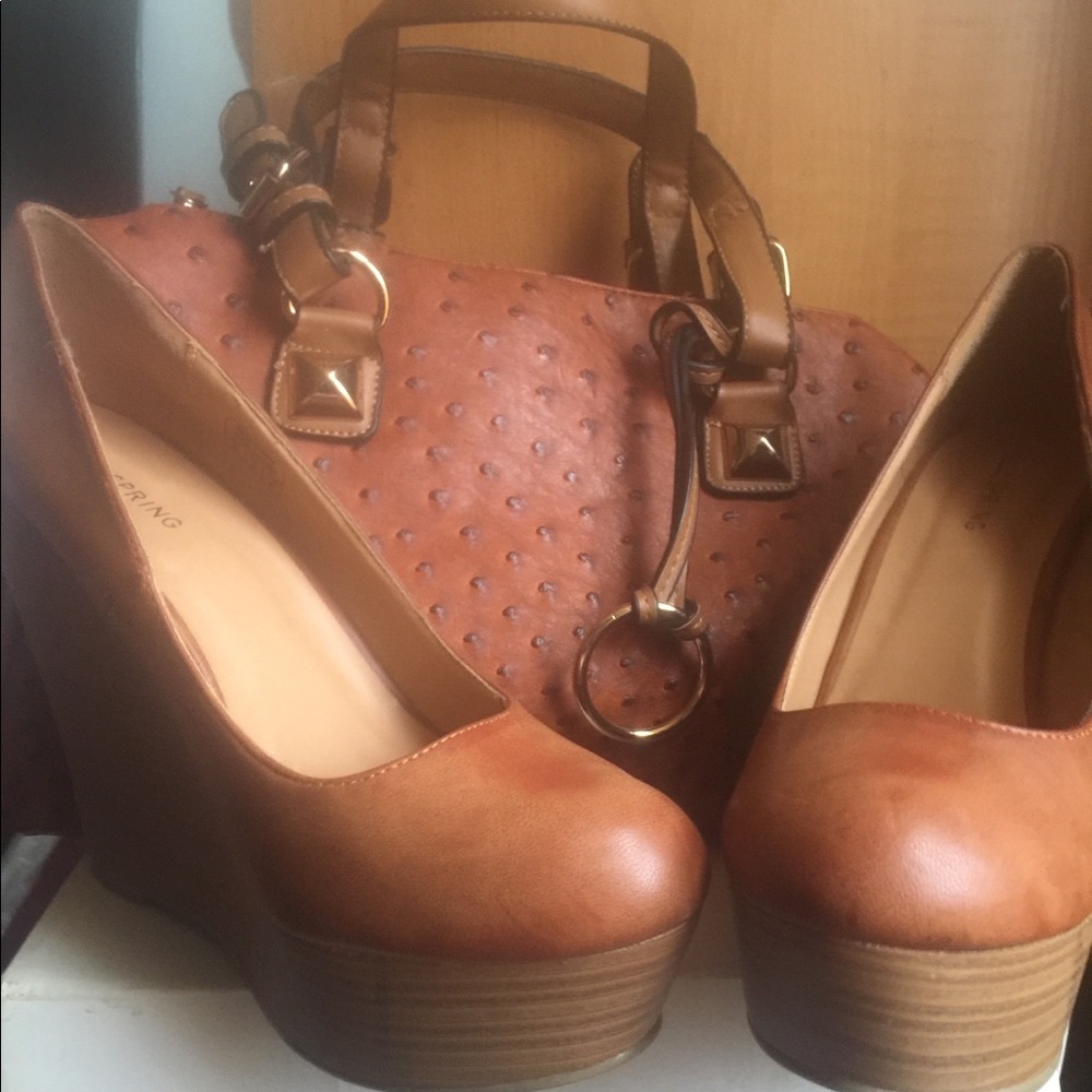 Tan Aldo wedge shoes!